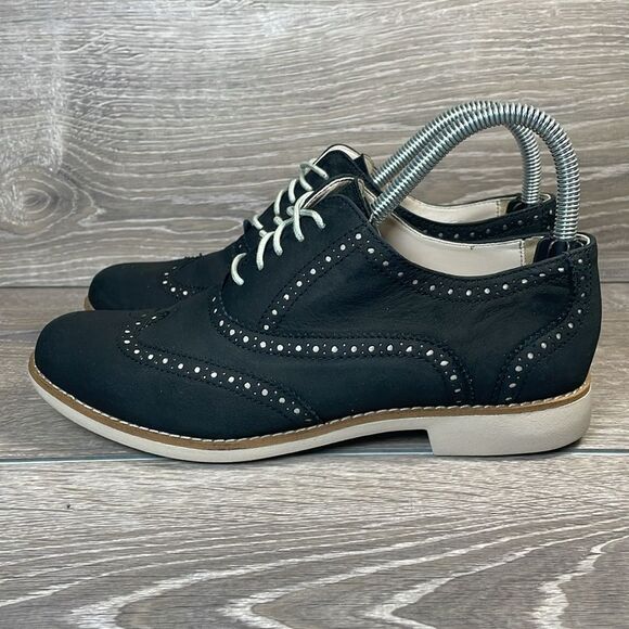Cole Haan Gramercy Black Leather Women’s Sz 7B Wingtip Lace Up Oxford Shoes - Picture 3 of 10